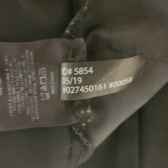 *ISO* Express Mid-Rise Ankle Pants. - Picture 3 of 5